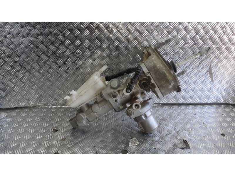 Recambio de servofreno para renault zoe referencia OEM IAM 460115213R  4 PINES