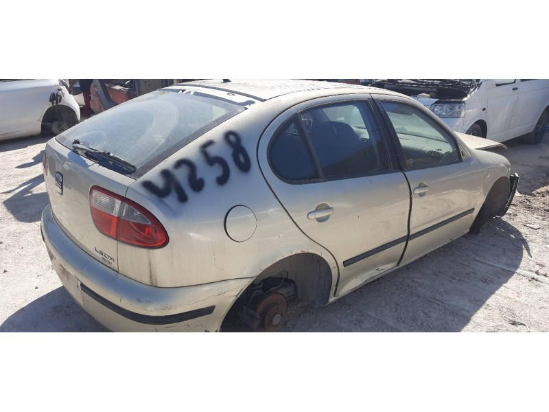 seat leon (1m1) del año 2003
