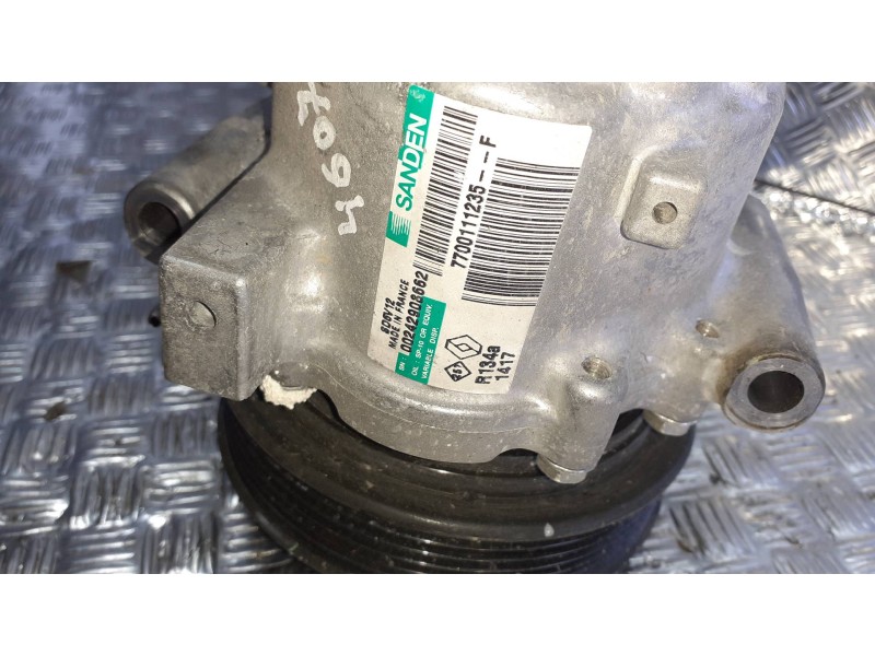 Recambio de compresor aire acondicionado para renault clio ii fase i (b/cbo) referencia OEM IAM 7700111235  