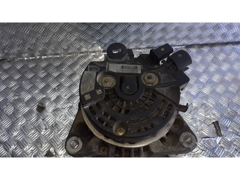 Recambio de alternador para citroen xsara picasso 2.0 hdi sx referencia OEM IAM 9646477580 0124525034 150A