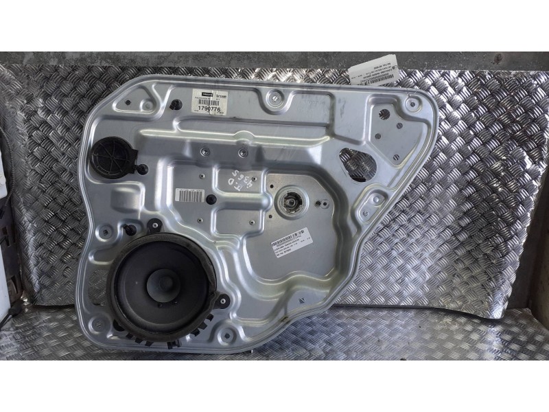 Recambio de elevalunas trasero derecho para fiat punto berlina (188) 1.2 8v referencia OEM IAM 8679083  ELECTRICO