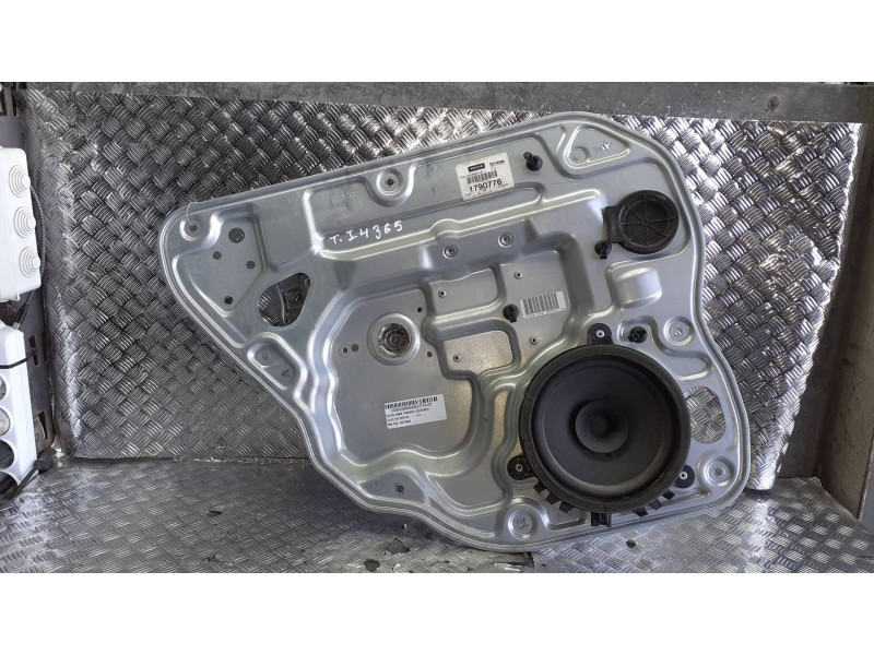 Recambio de elevalunas trasero izquierdo para volvo s40 berlina referencia OEM IAM 8679082  ELECTRICO