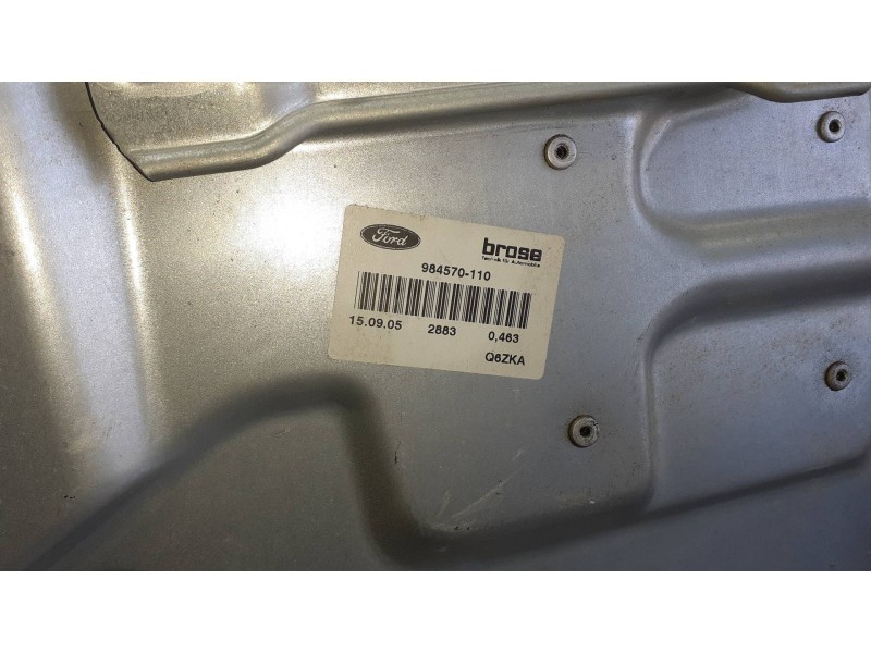 Recambio de elevalunas delantero izquierdo para ford focus berlina (cap) referencia OEM IAM 984570110  ELECTRICO Recambio de elevalunas delantero izquierdo para ford focus berlina (cap) referencia OEM IAM 984570110  ELECTRICO