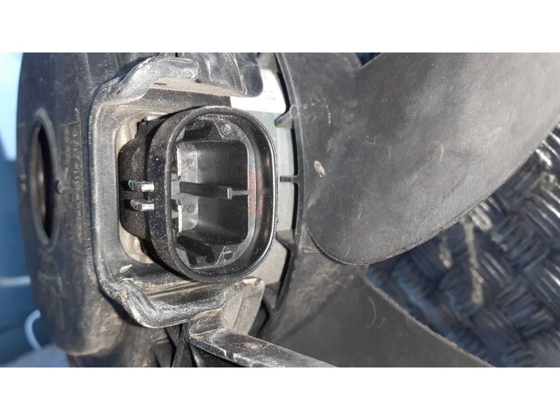 Recambio de electroventilador para citroen c-elysée referencia OEM IAM AD1264M143131  9673999980