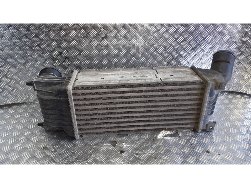 Recambio de intercooler para peugeot 407 referencia OEM IAM 9645682880  VALEO