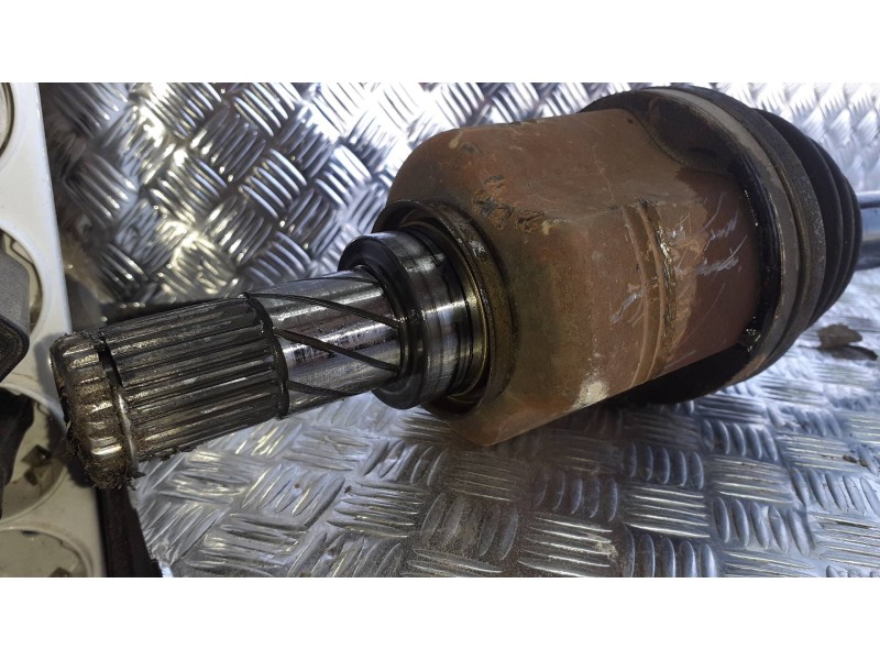 Recambio de transmision delantera derecha para nissan primera berlina (p12) referencia OEM IAM GTE3404164  