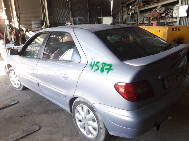 citroen xsara berlina del año 2002