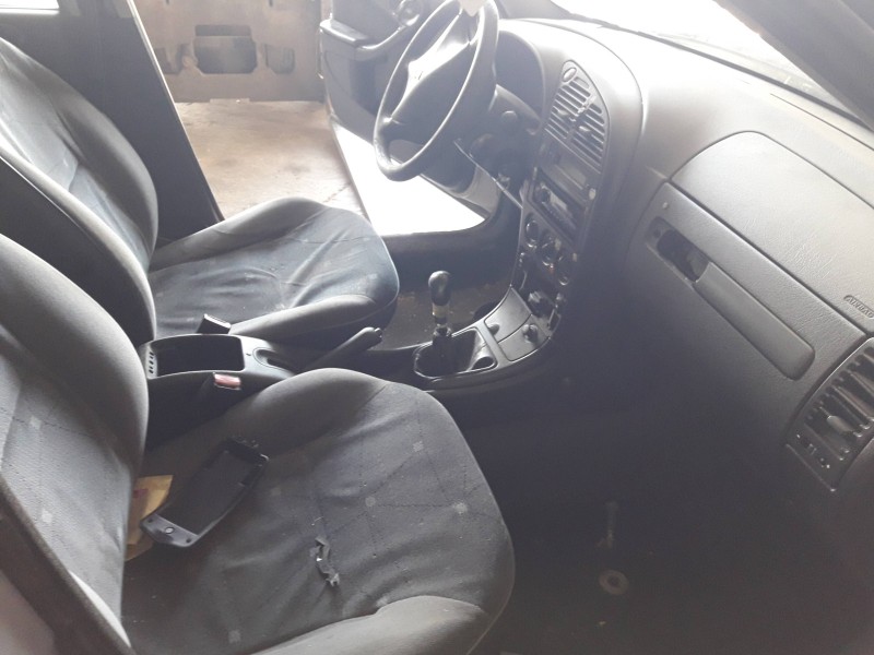 citroen xsara berlina del año 2002