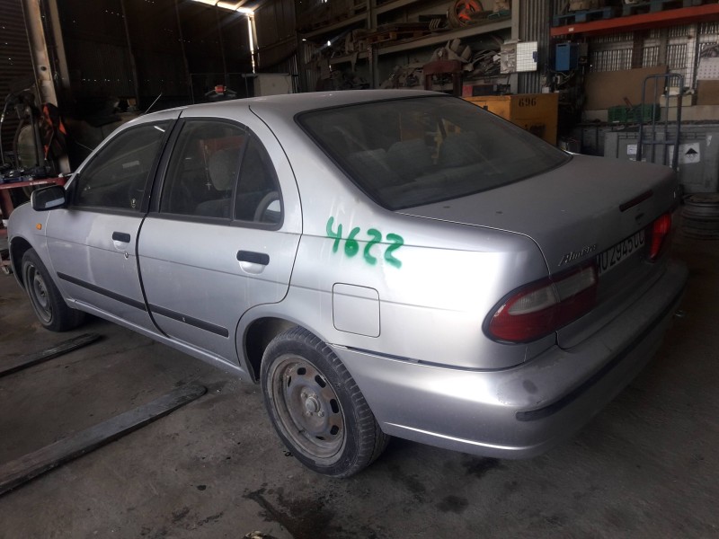 nissan almera (n15) del año 1999