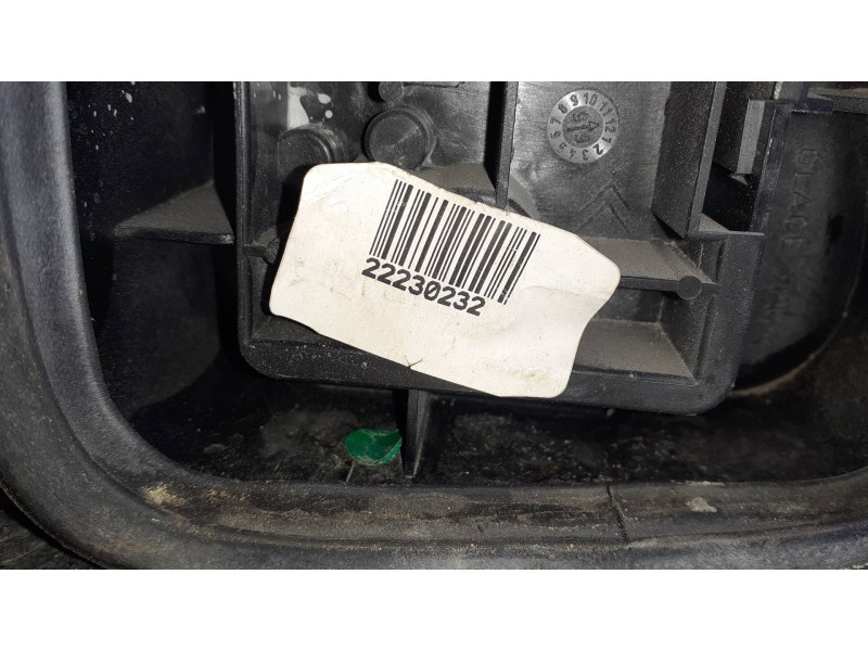 Recambio de piloto trasero derecho para citroen xantia berlina referencia OEM IAM 22230232  