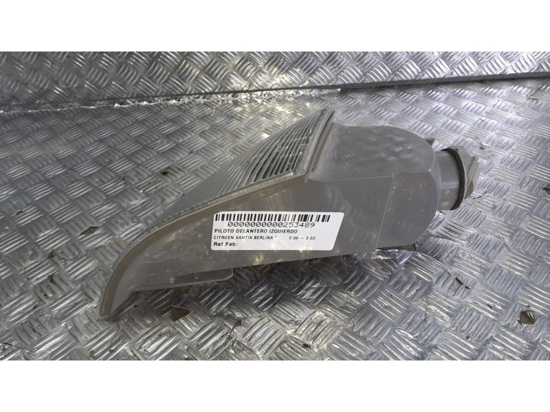 Recambio de piloto delantero izquierdo para citroen xantia berlina referencia OEM IAM   2 PINES