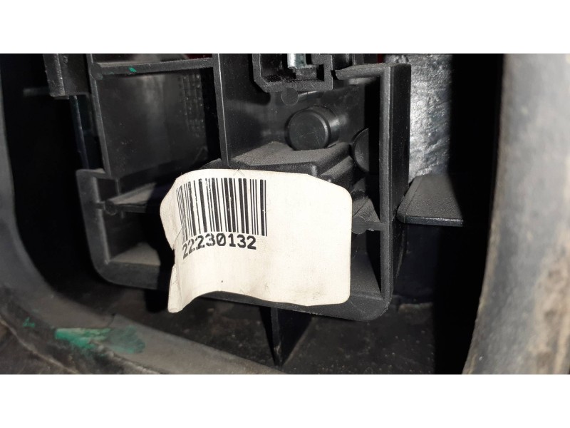 Recambio de piloto trasero izquierdo para citroen xantia berlina referencia OEM IAM 22230132  