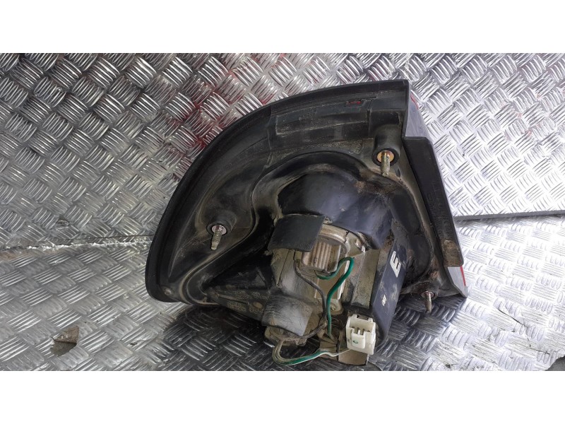 Recambio de piloto trasero derecho para nissan almera (n15) referencia OEM IAM   