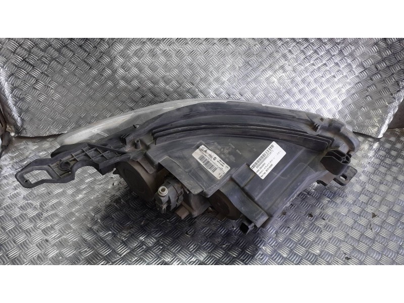 Recambio de faro izquierdo para citroen c-elysée referencia OEM IAM 9675140080  7+3 PINES