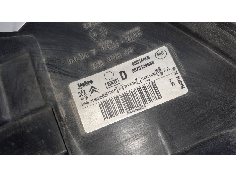 Recambio de faro derecho para citroen c-elysée referencia OEM IAM 9675139980  7+3 PINES
