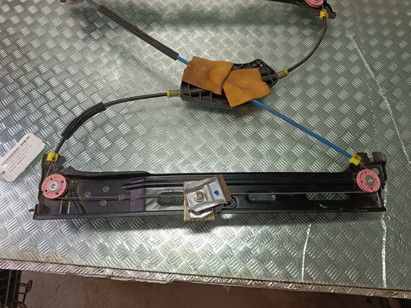 Recambio de elevalunas trasero izquierdo para volkswagen sharan (7n1) referencia OEM IAM 7N0843599C  ELECTRICO