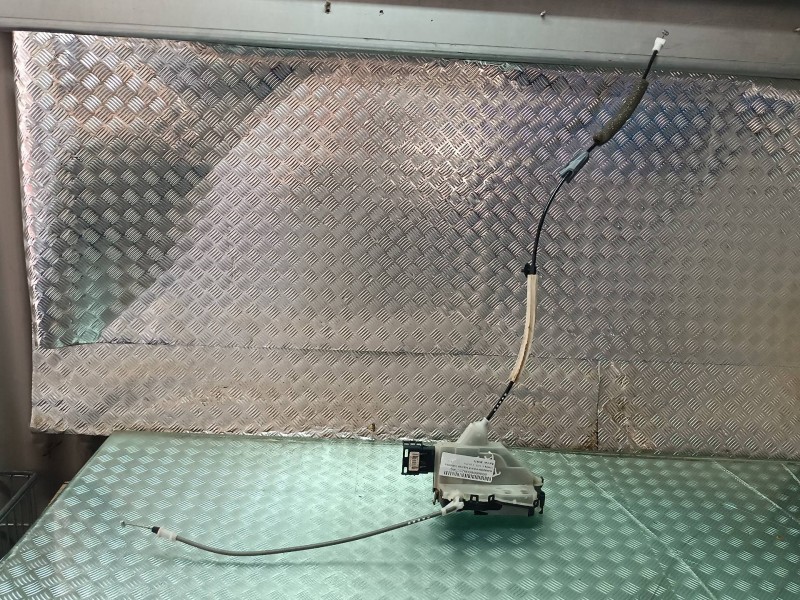 Recambio de cerradura puerta trasera izquierda para citroen c-elysée referencia OEM IAM A04876 6 PINES ELECTRICA