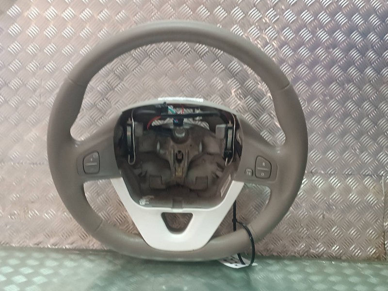 Recambio de volante para renault zoe referencia OEM IAM 985106096R 6211801 GOMA