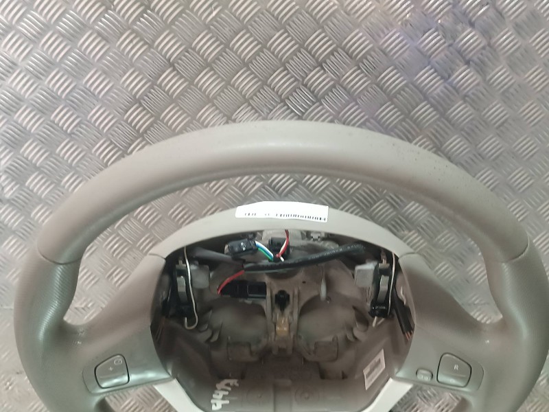 Recambio de volante para renault zoe referencia OEM IAM 985106096R 6211801 GOMA