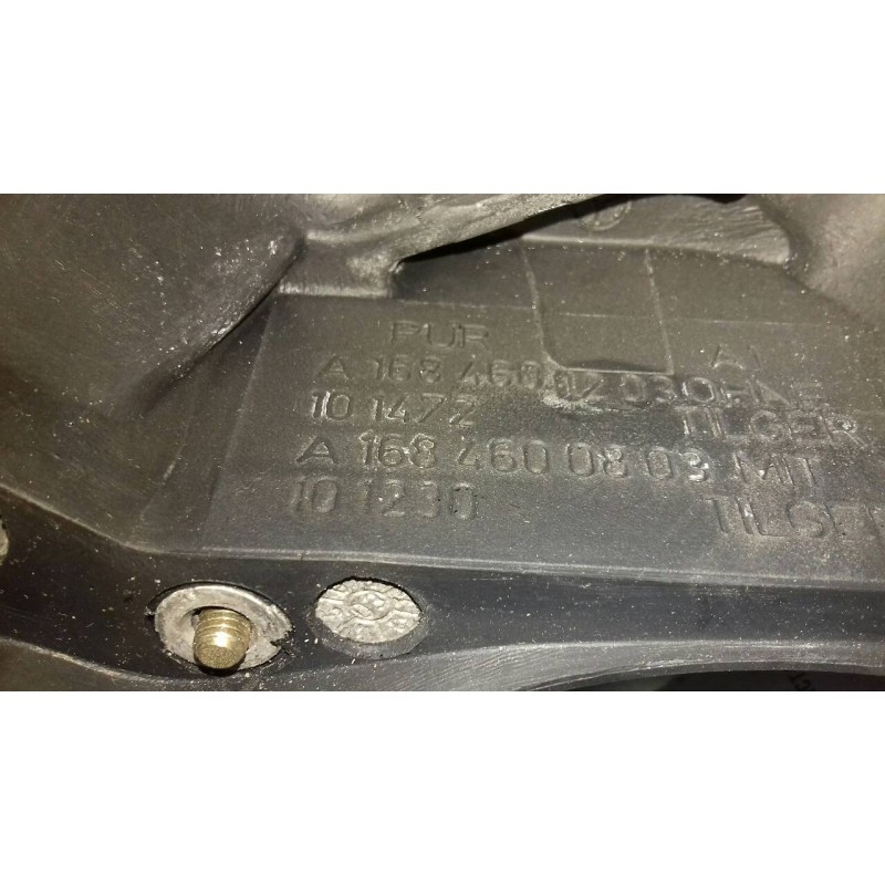 Recambio de volante para mercedes-benz vaneo (w414) furgoneta compacta cdi (414.700) referencia OEM IAM A1684600203 A1684600803M