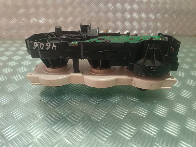 Recambio de mando calefaccion / aire acondicionado para volkswagen lt caja cerrada / combi (mod. 1997) referencia OEM IAM F65057