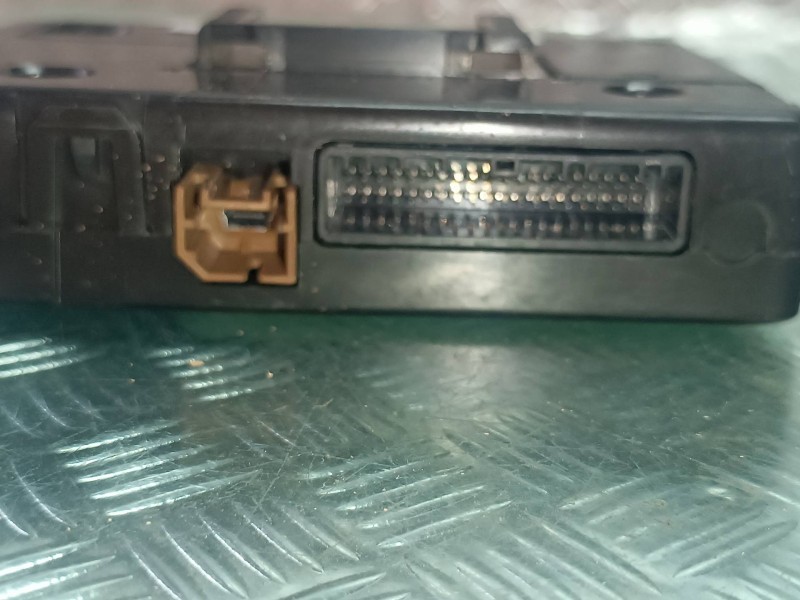 Recambio de modulo electronico para renault zoe referencia OEM IAM 282759572R A2C9583741301 