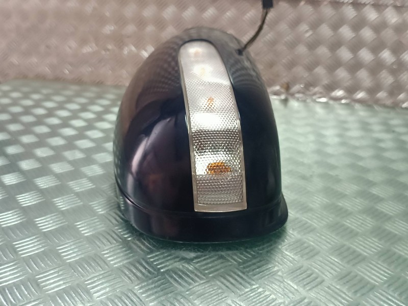 Recambio de retrovisor derecho para mercedes-benz clase c (w203) sportcoupe referencia OEM IAM 413133418  ELECTRICO
