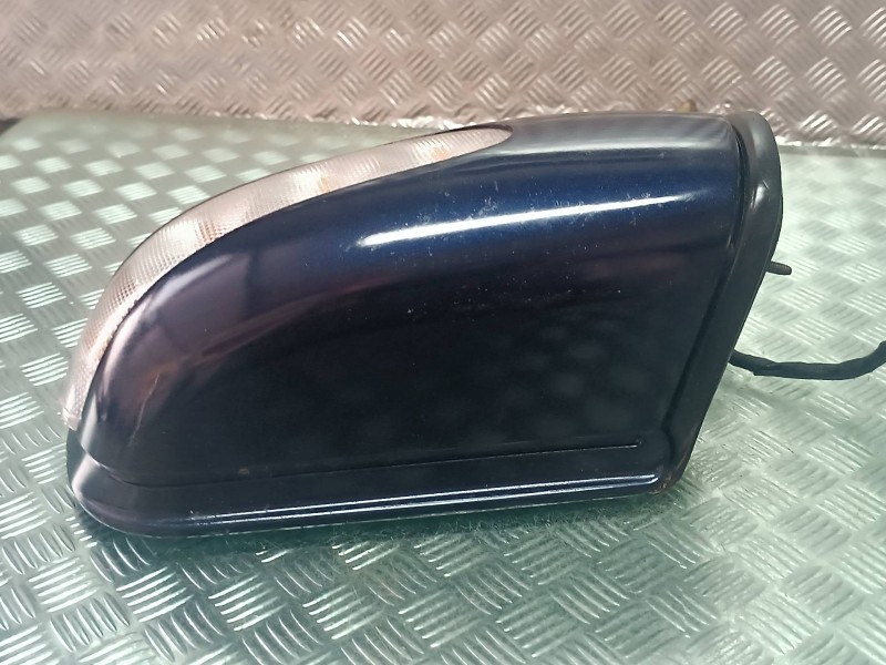 Recambio de retrovisor derecho para mercedes-benz clase c (w203) sportcoupe referencia OEM IAM 413133418  ELECTRICO