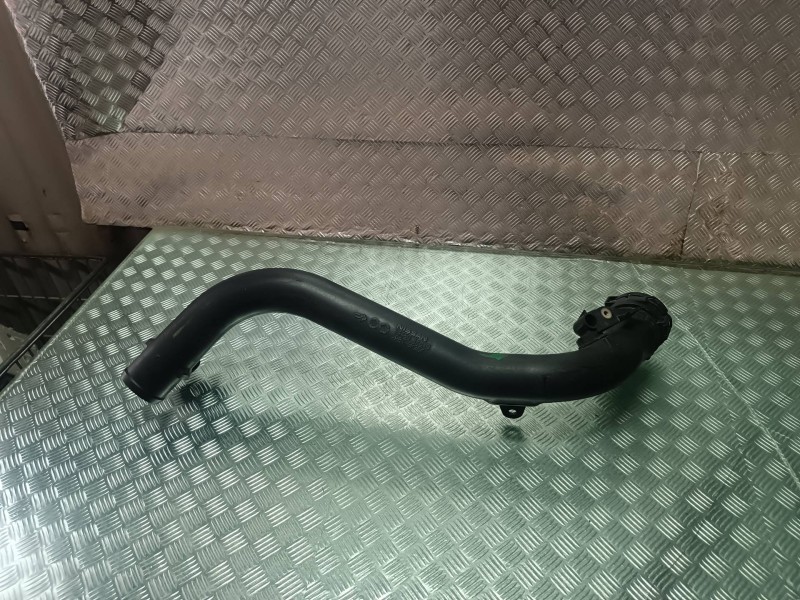 Recambio de tubo para nissan juke (f15) acenta referencia OEM IAM 144601FE10  