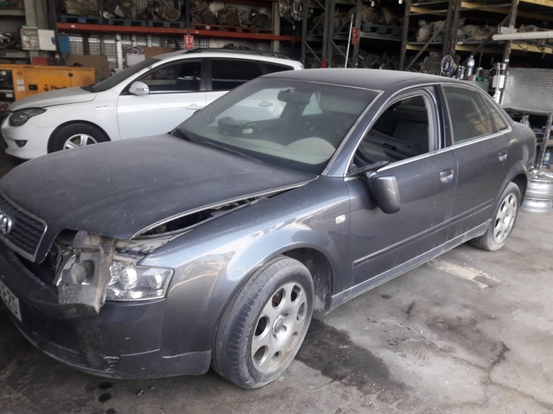 audi a4 berlina (8e) del año 2002