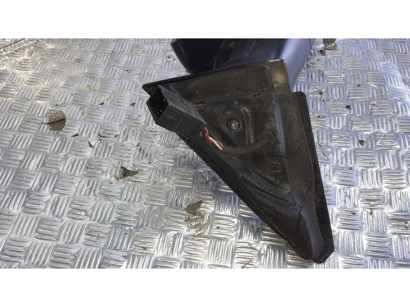 Recambio de retrovisor derecho para audi a3 (8l) referencia OEM IAM E1010564  ELECTRICO