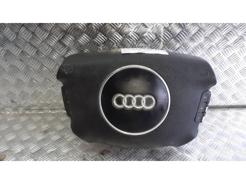 Recambio de airbag delantero izquierdo para audi a4 berlina (8e) referencia OEM IAM 8E0880201M  11201333331