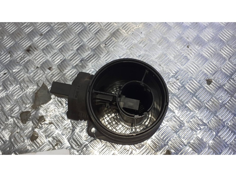 Recambio de caudalimetro para audi a3 (8l) referencia OEM IAM 1J0129574CM 0281002461 074906461B