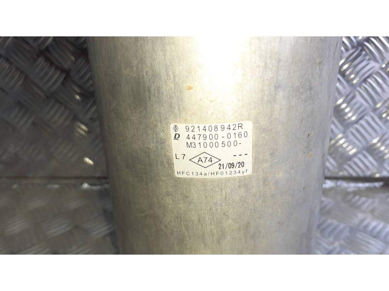 Recambio de valvula expansion para renault zoe referencia OEM IAM 921405885R  921408942R