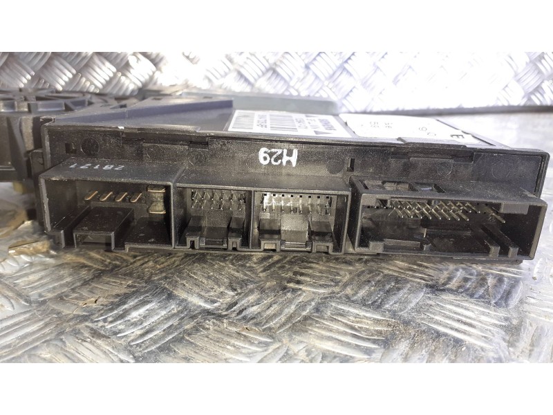 Recambio de motor elevalunas delantero derecho para audi a4 berlina (8e) referencia OEM IAM 8E1959802B  0130821764