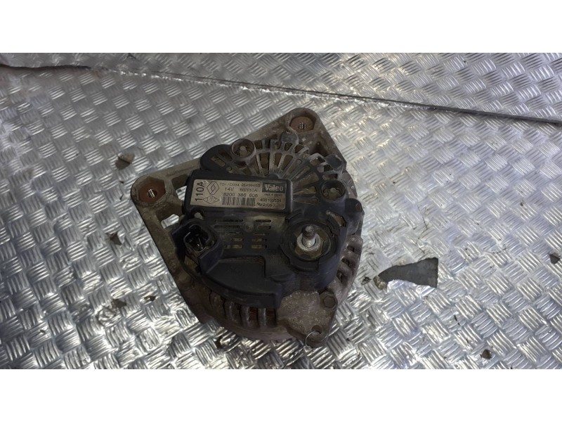 Recambio de alternador para renault clio ii fase ii (b/cb0) referencia OEM IAM 8200386806 405109534 110A