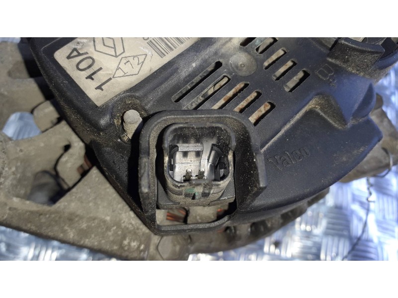 Recambio de alternador para renault clio ii fase ii (b/cb0) referencia OEM IAM 8200386806 405109534 110A