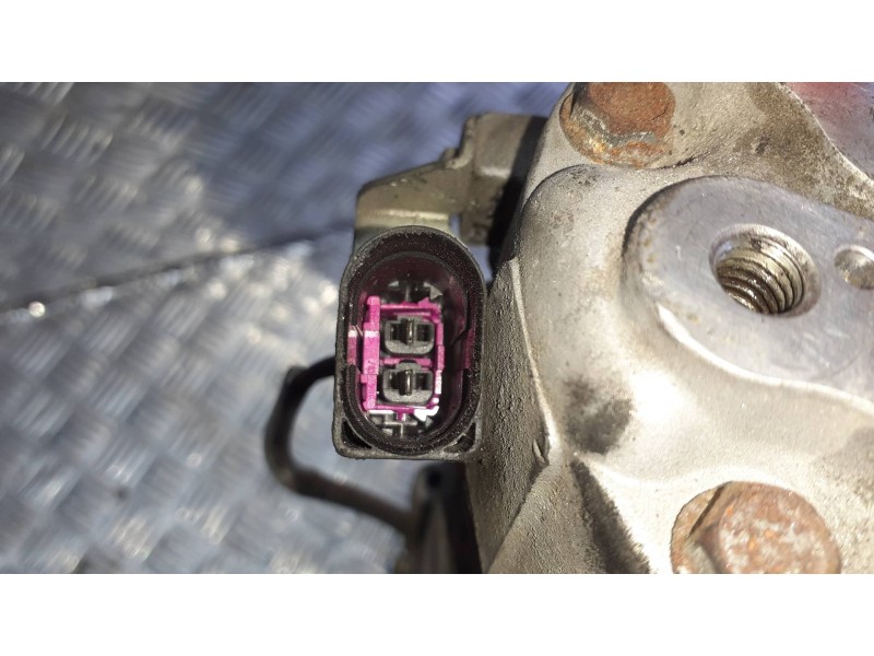 Recambio de compresor aire acondicionado para audi a3 (8l) referencia OEM IAM SD7V161233  2 PINES