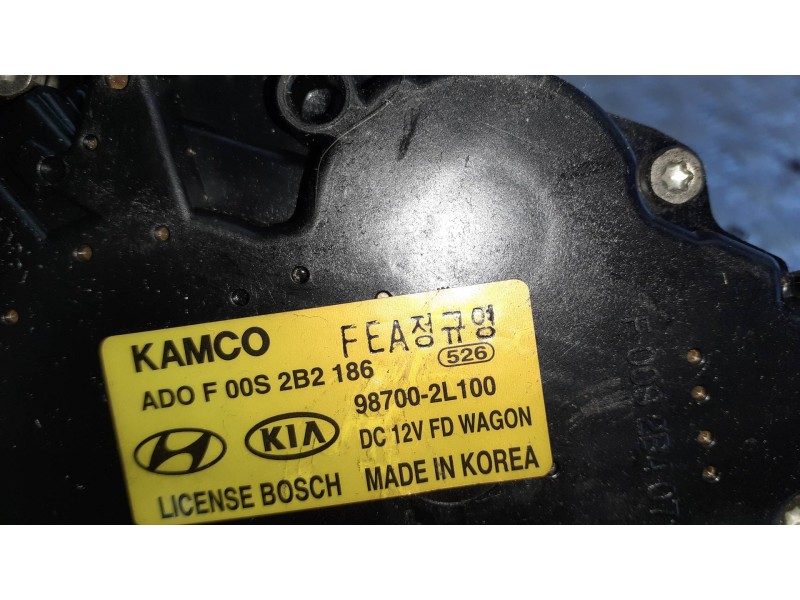 Recambio de motor limpia trasero para hyundai i30cw referencia OEM IAM 987002L100  4 PINES