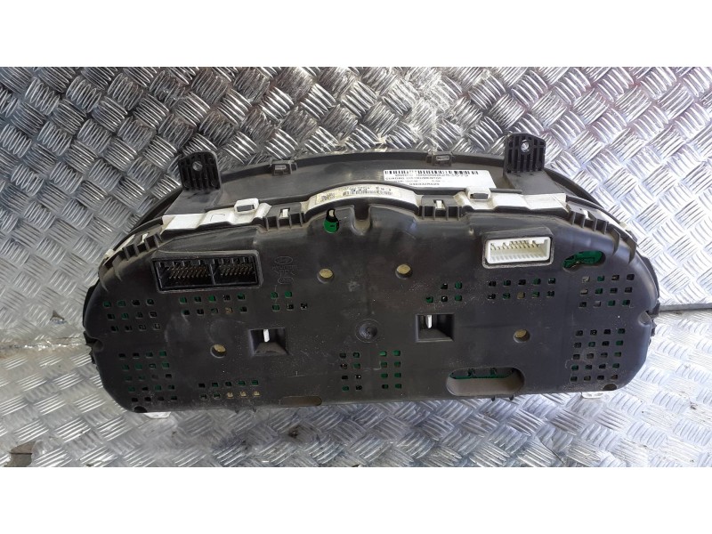 Recambio de cuadro instrumentos para hyundai i30cw referencia OEM IAM 940332R620  