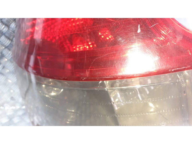 Recambio de piloto trasero izquierdo para hyundai i30cw referencia OEM IAM 924012R1  