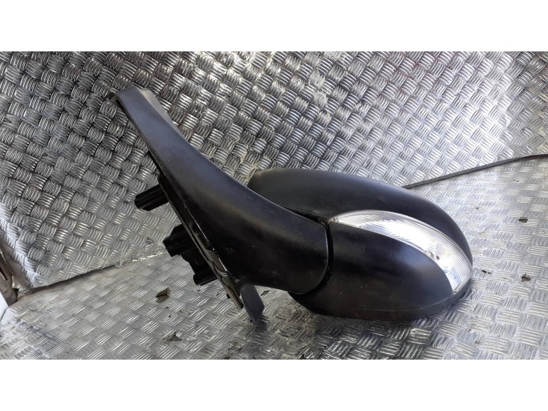 Recambio de retrovisor izquierdo para renault zoe referencia OEM IAM   ELECTRICO