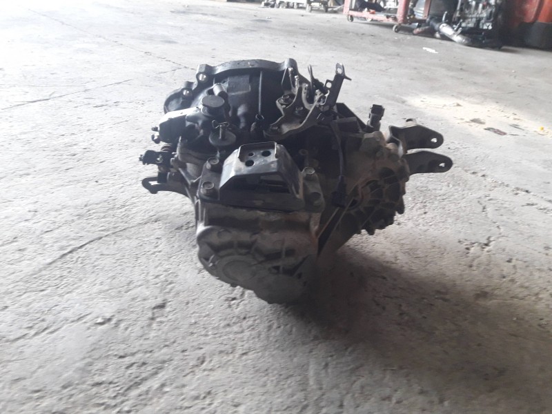 Recambio de caja cambios para hyundai i30 classic gl referencia OEM IAM WAJ6  