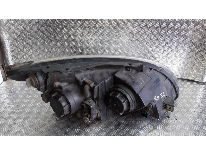 Recambio de faro izquierdo para hyundai i30cw referencia OEM IAM 921012RXXX  6 PINES