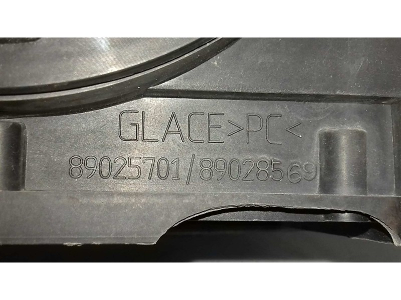 Recambio de faro derecho para renault laguna ii (bg0) authentique referencia OEM IAM 7701048931 89004940  Recambio de faro derecho para renault laguna ii (bg0) authentique referencia OEM IAM 7701048931 89004940