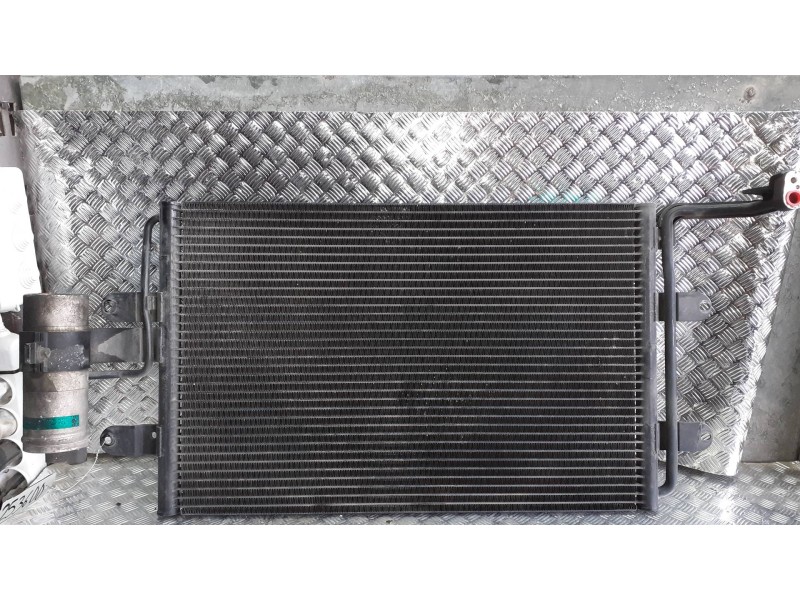 Recambio de condensador / radiador aire acondicionado para audi a3 (8l) referencia OEM IAM 1J0820411D  