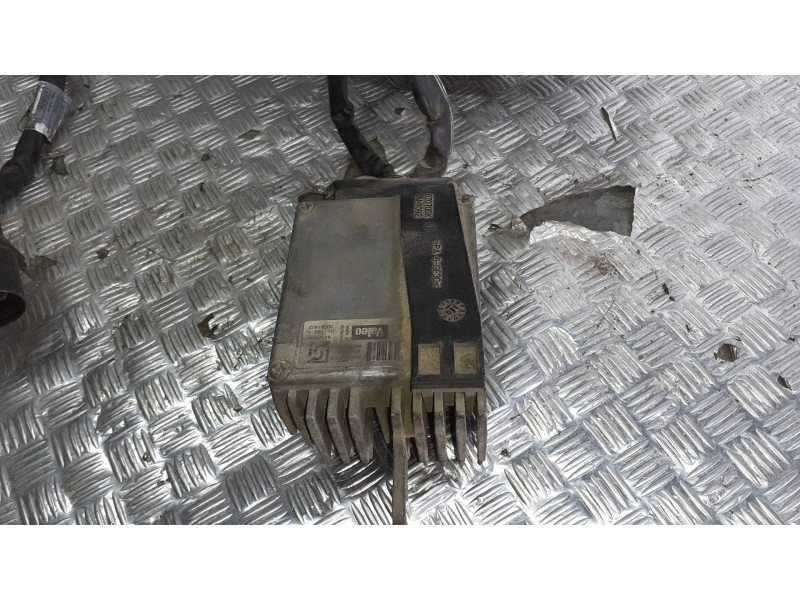 Recambio de electroventilador para audi a4 berlina (8e) referencia OEM IAM 869204E  4 PINES