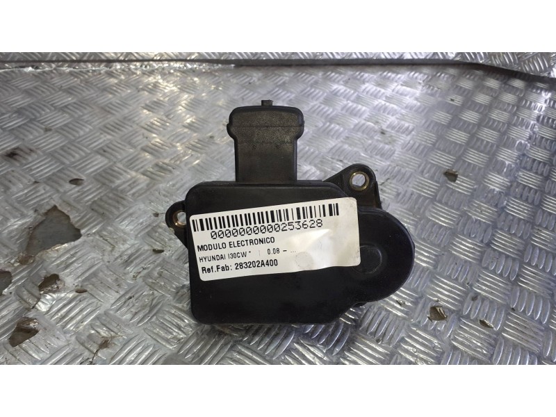 Recambio de modulo electronico para hyundai i30cw referencia OEM IAM 283202A400 5 PINES PEDAL ACELERADOR