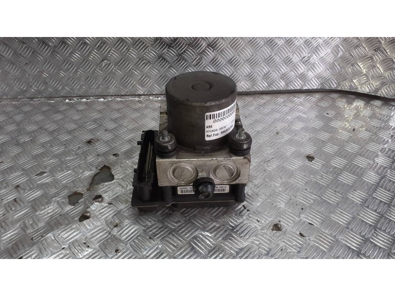Recambio de abs para hyundai i30cw referencia OEM IAM 589202L500 00310H0333 0265235333