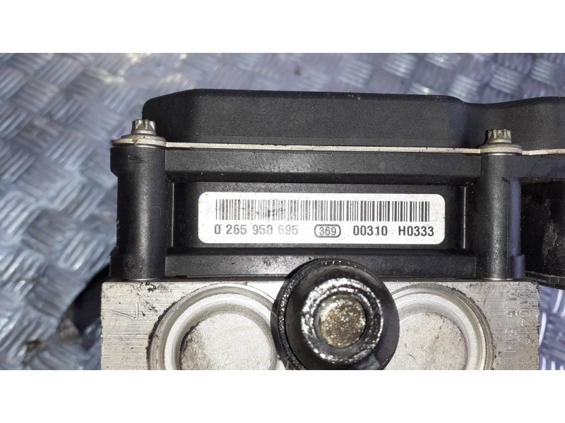 Recambio de abs para hyundai i30cw referencia OEM IAM 589202L500 00310H0333 0265235333